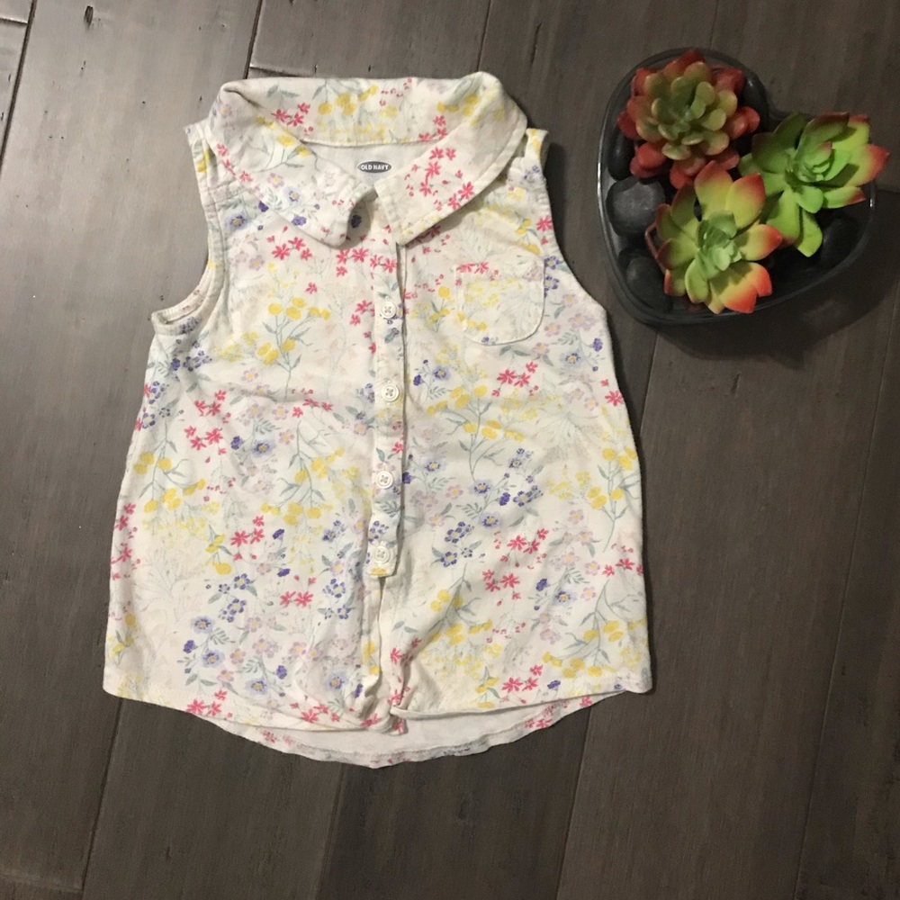 ✨Old Navy | floral blouse ✨